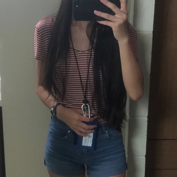 EXPRESS red & white striped crop top - Picture 3 of 3